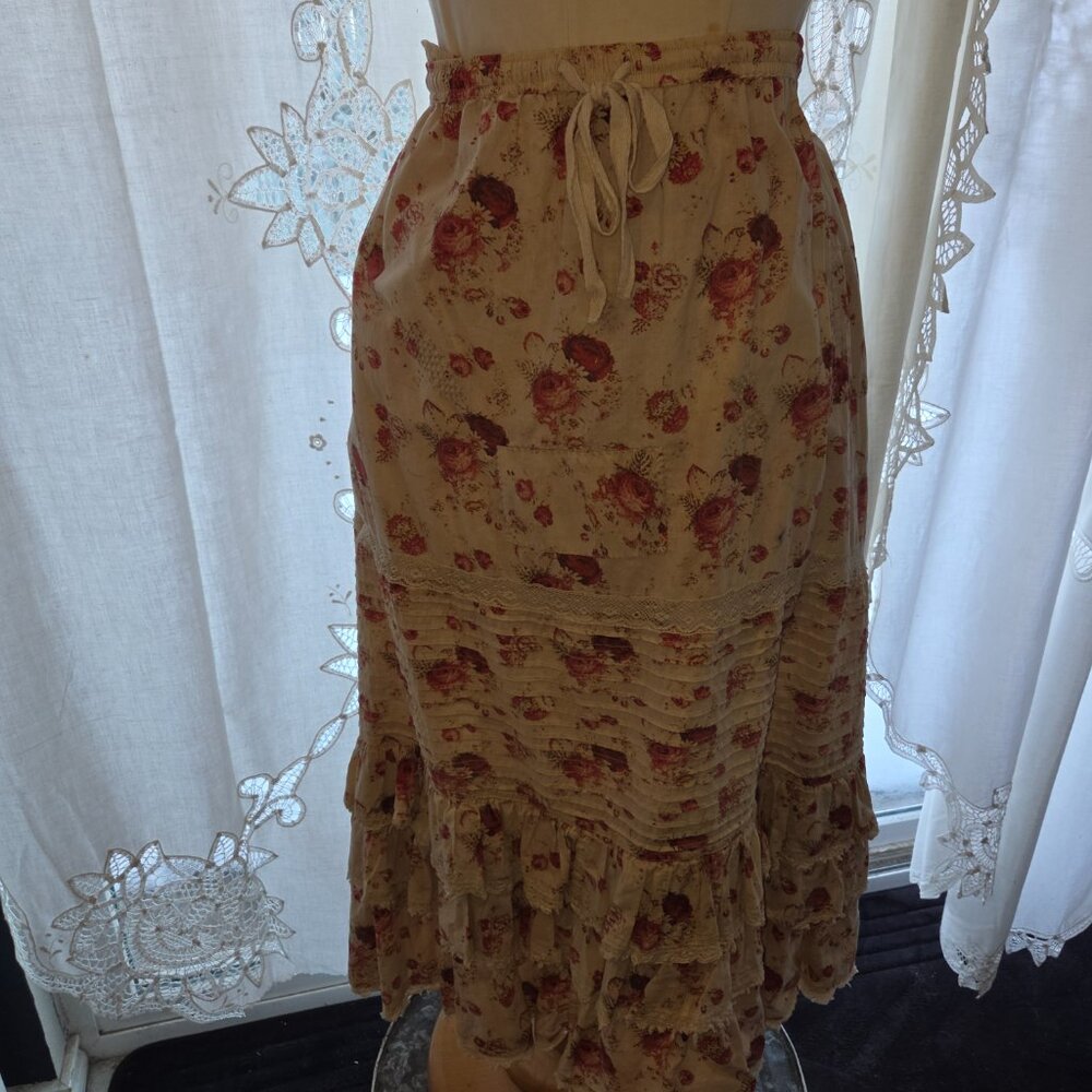 Magnolia Pearl Cotton Rose Print Ivory Ruffled Pin Tucked Skirt OS - Picture 3 of 10